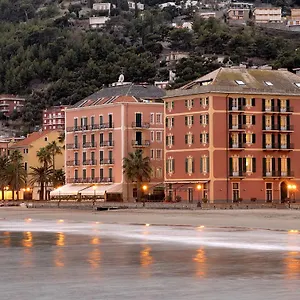 Baiadelsole Aparthotel