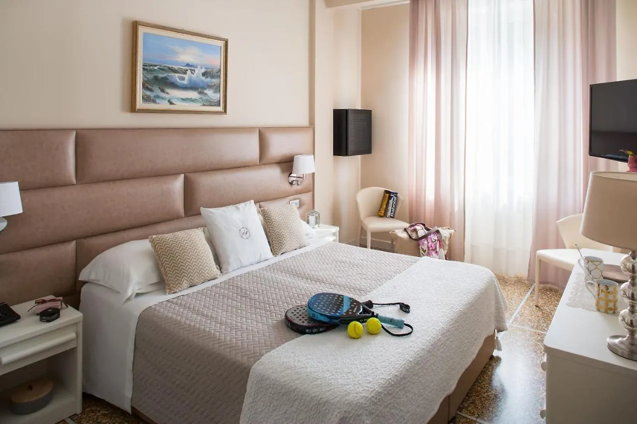 Hotel Mediterraneo Laigueglia