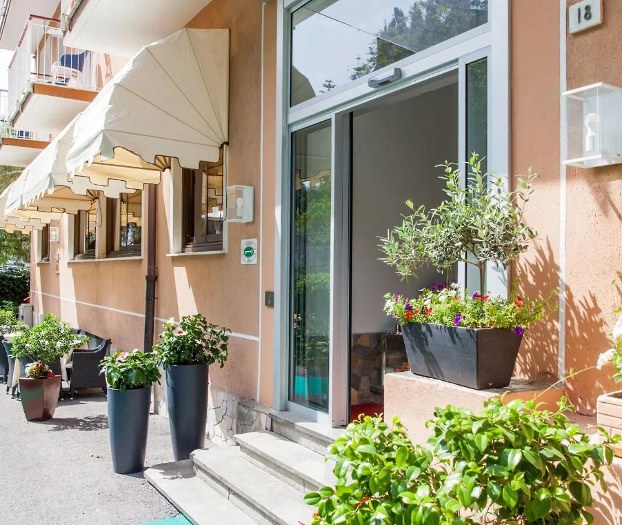 Hotel Mediterraneo Laigueglia